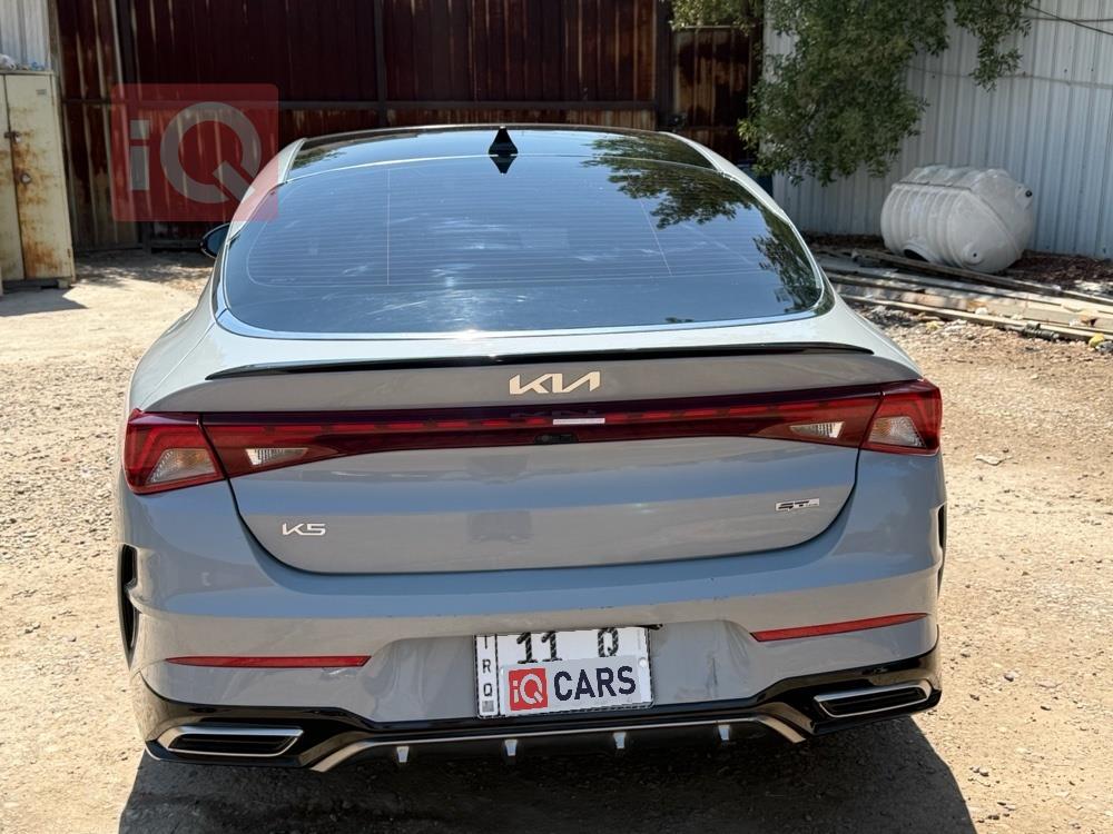 كيا K5